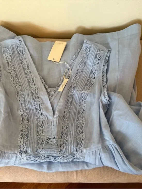 Doen Light Blue Embroidered V-Neck Midi Dress NWT perfect - Picture 12 of 14